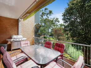Greenpark #10, Avoca Beach